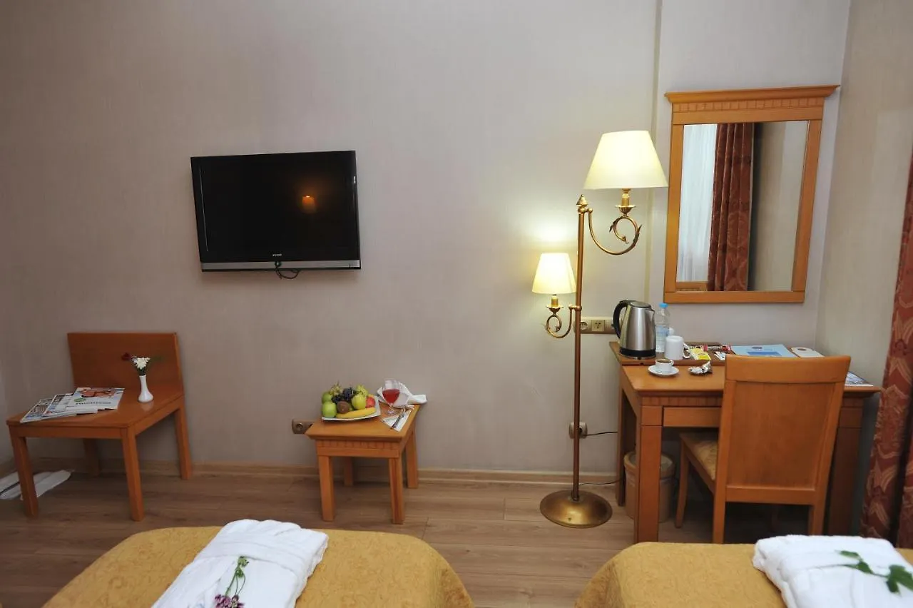Usta Park Hotel Trabzon 4*,